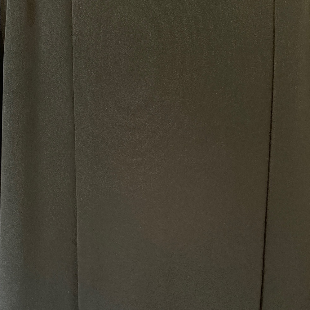 Evan Picone Classic Black Pencil Skirt - Picture 2 of 5
